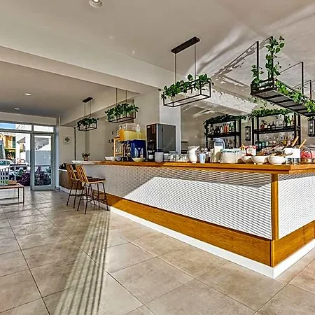 Sirocco Hotel Kávos
