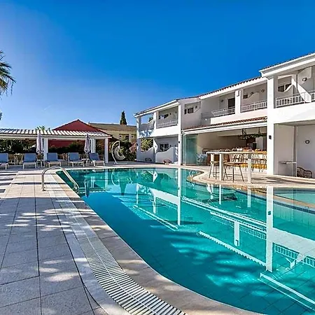 Hotel Sirocco 2*